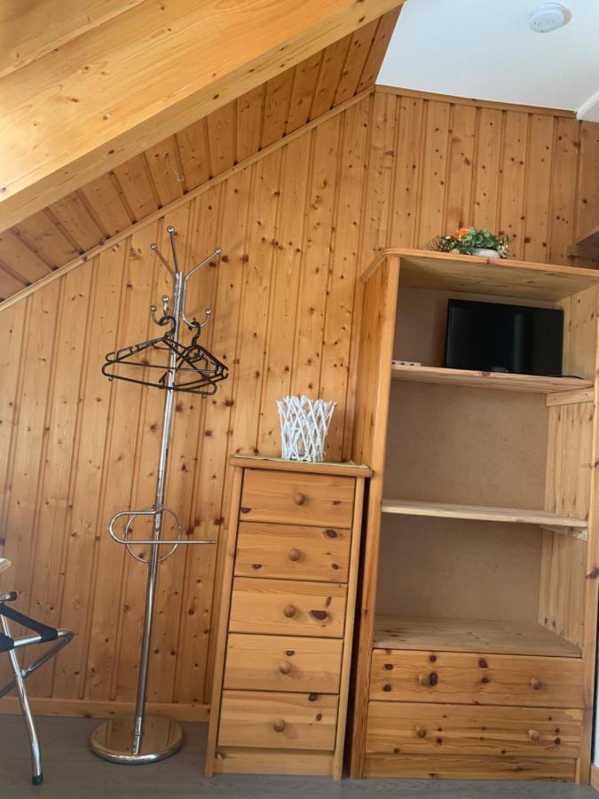 Haus Valentina Διαμέρισμα Waldsolms Εξωτερικό φωτογραφία