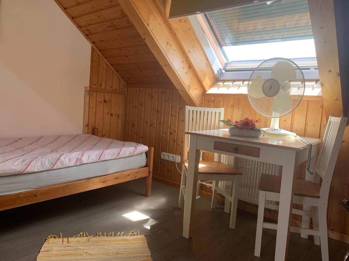 Haus Valentina Διαμέρισμα Waldsolms Εξωτερικό φωτογραφία