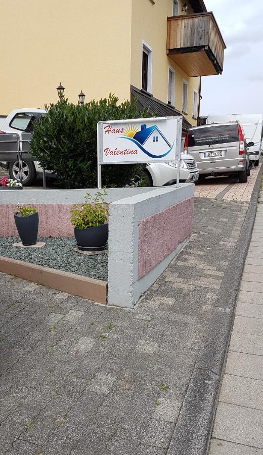 Haus Valentina Διαμέρισμα Waldsolms Εξωτερικό φωτογραφία